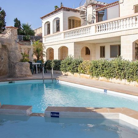 Tranquil Villa Apartments Units Мелліха Екстер'єр фото