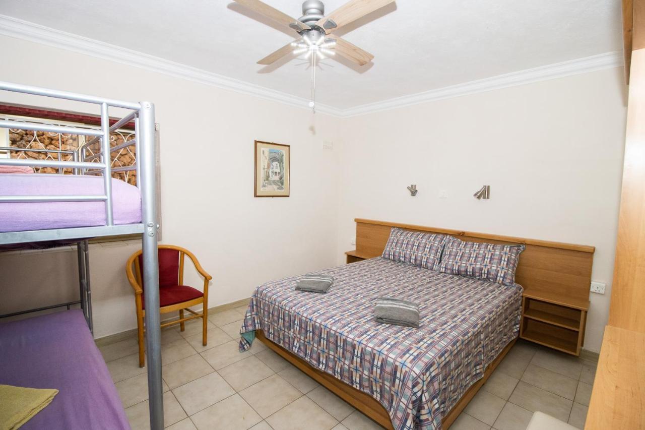 Tranquil Villa Apartments Units Мелліха Екстер'єр фото