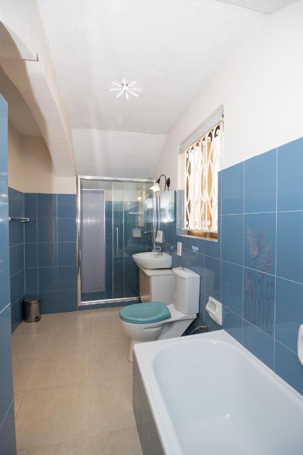 Tranquil Villa Apartments Units Мелліха Екстер'єр фото