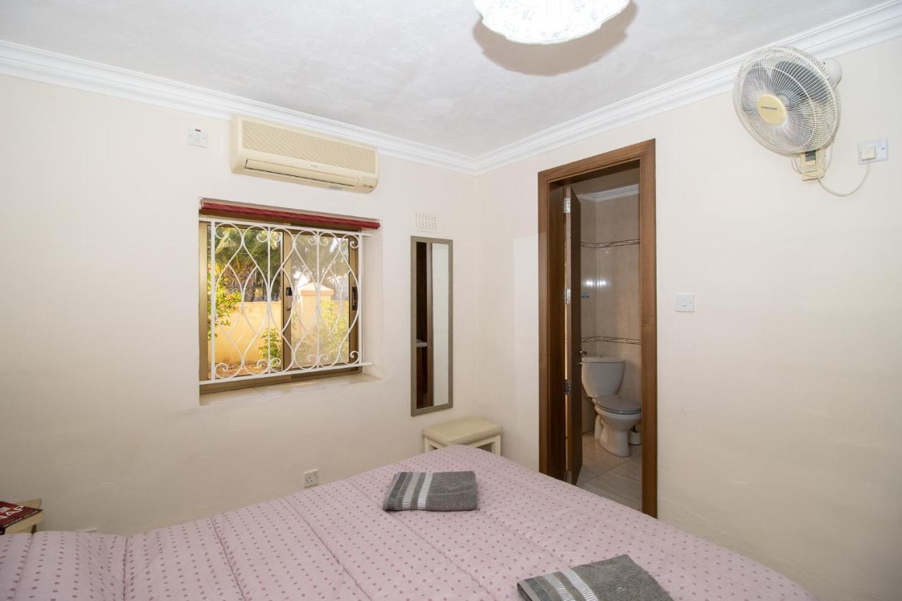 Tranquil Villa Apartments Units Мелліха Екстер'єр фото