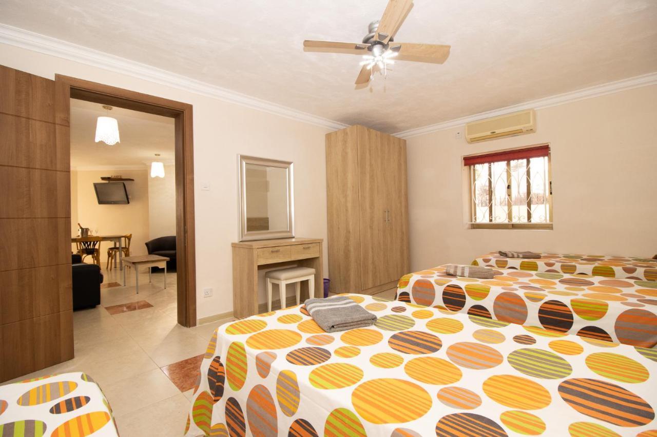 Tranquil Villa Apartments Units Мелліха Екстер'єр фото